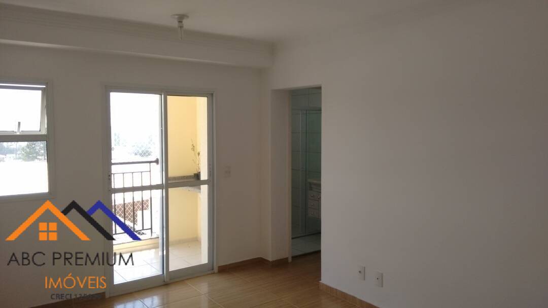 Apartamento à venda com 2 quartos, 67m² - Foto 1