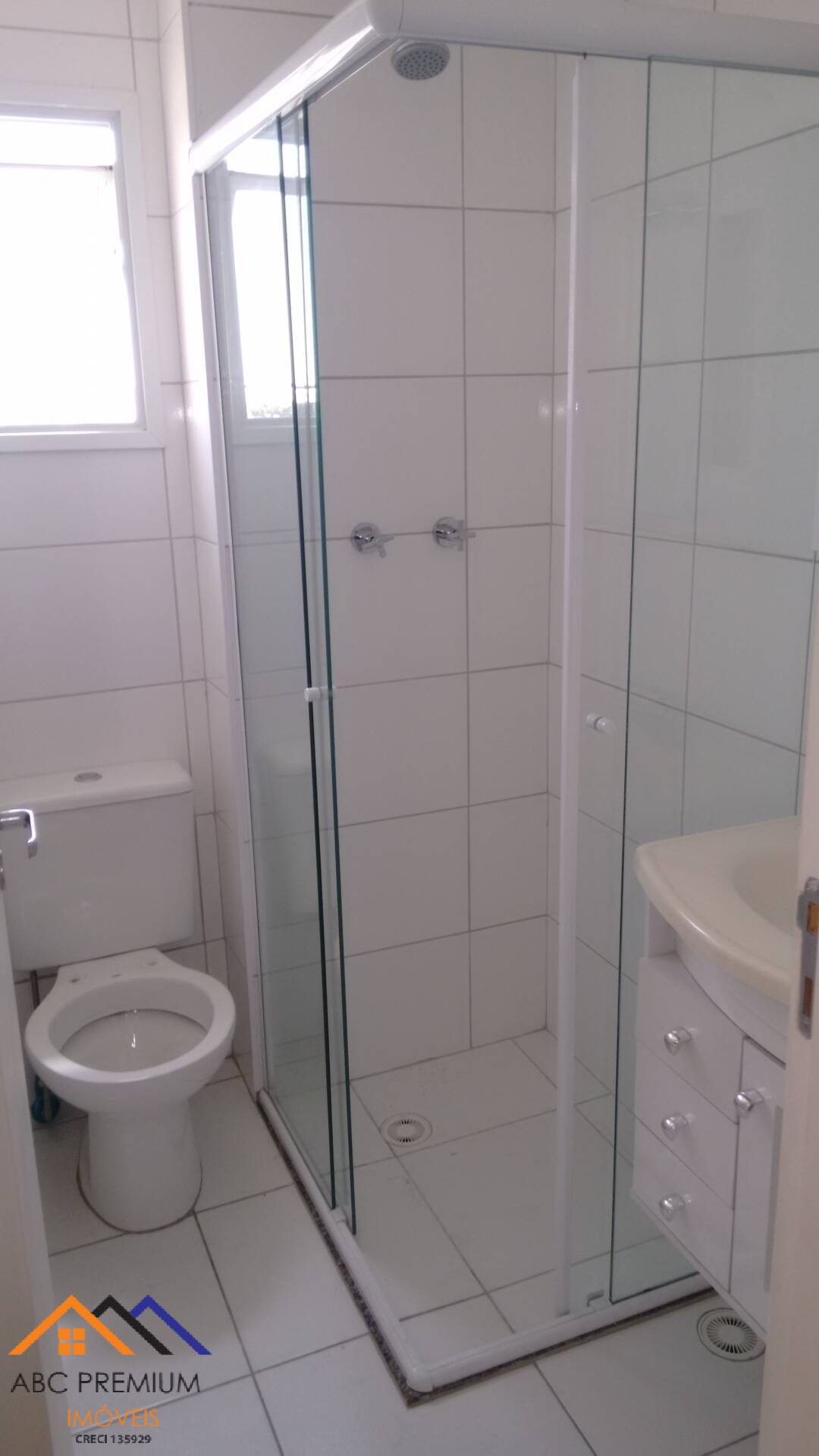 Apartamento à venda com 2 quartos, 67m² - Foto 10