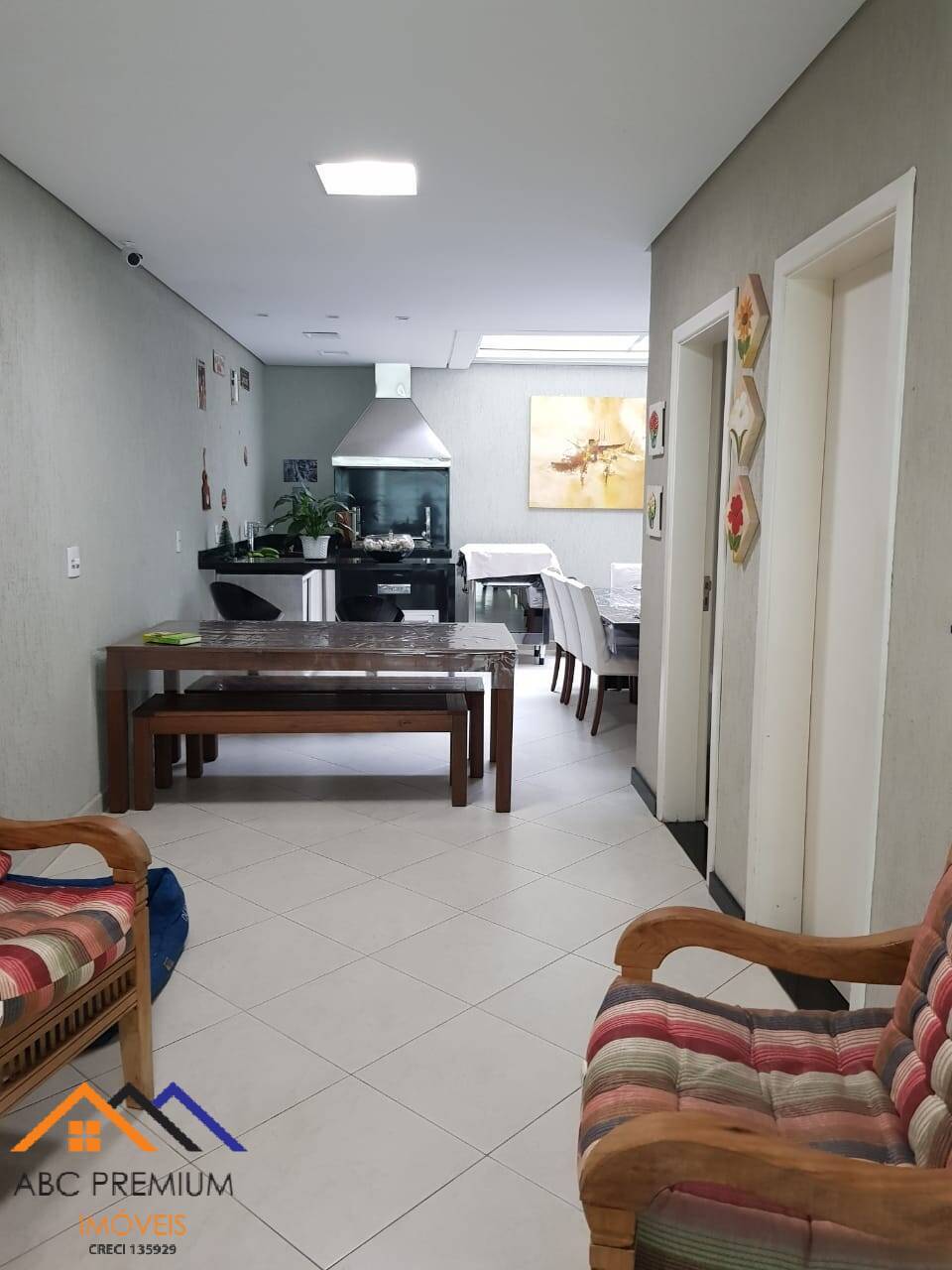 Sobrado à venda com 3 quartos, 248m² - Foto 24