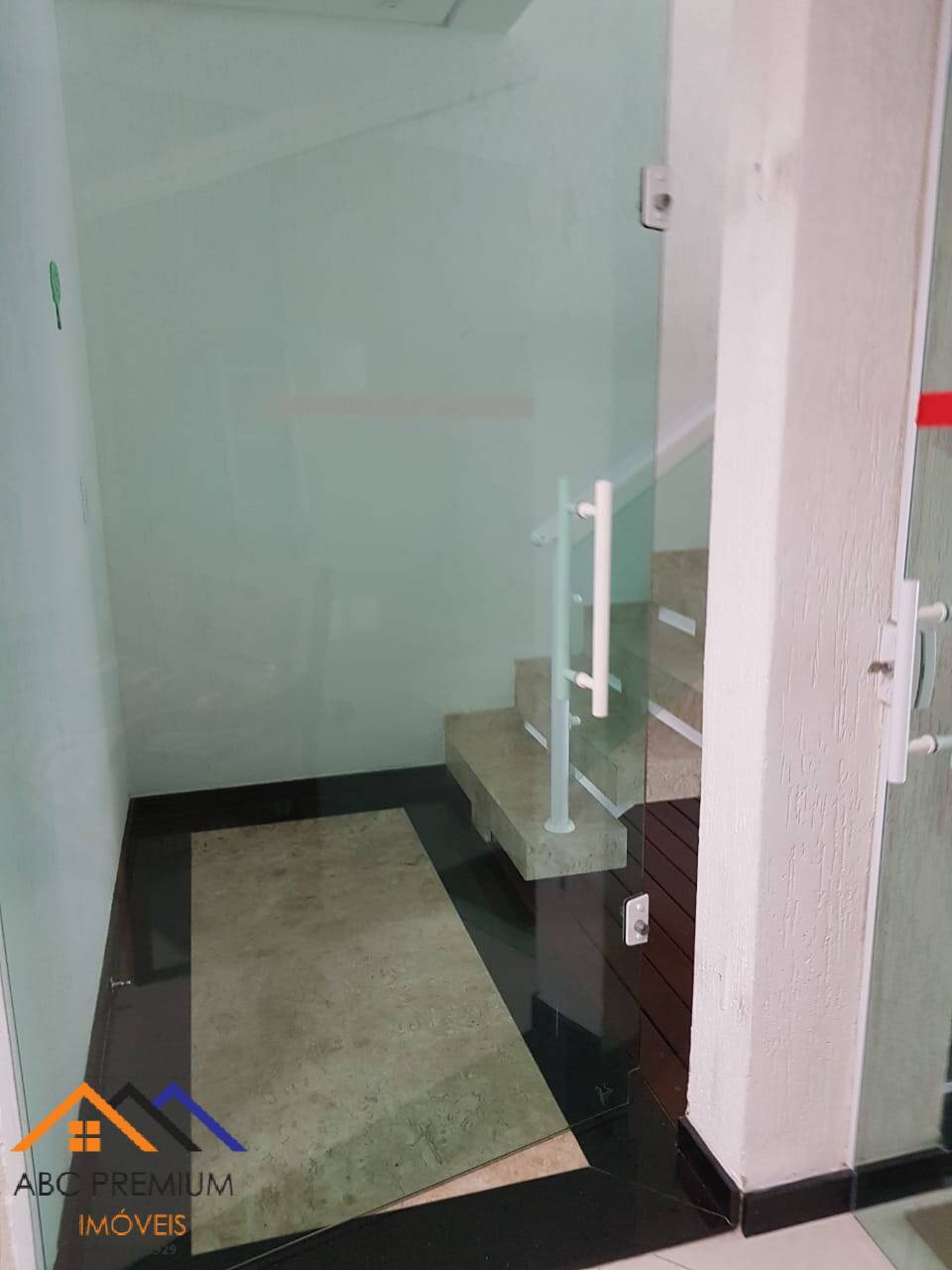 Sobrado à venda com 3 quartos, 248m² - Foto 28