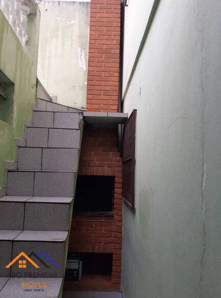 Sobrado à venda com 3 quartos, 200m² - Foto 34