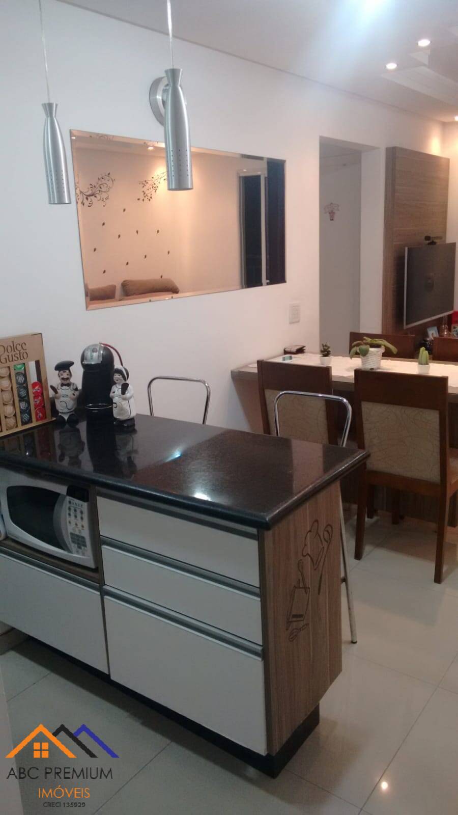 Apartamento à venda com 2 quartos, 50m² - Foto 2