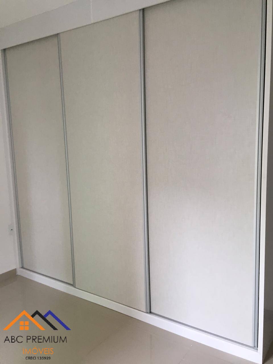 Cobertura à venda com 2 quartos, 62m² - Foto 13