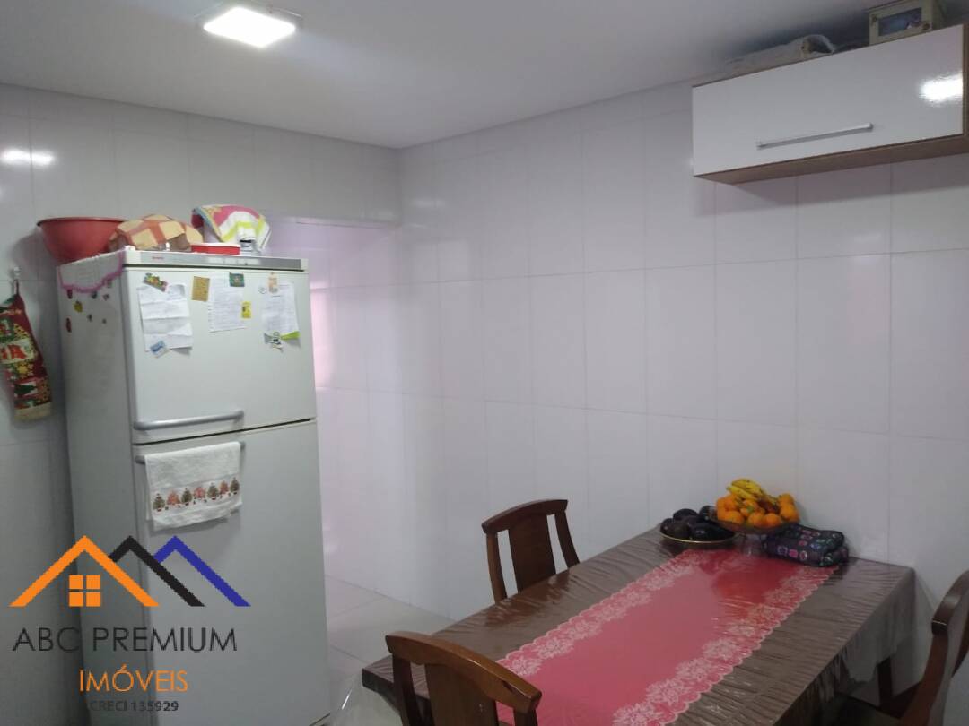 Casa à venda com 3 quartos, 120m² - Foto 10