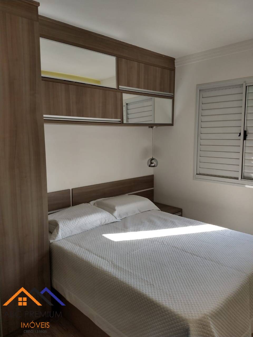 Apartamento à venda com 2 quartos, 50m² - Foto 13