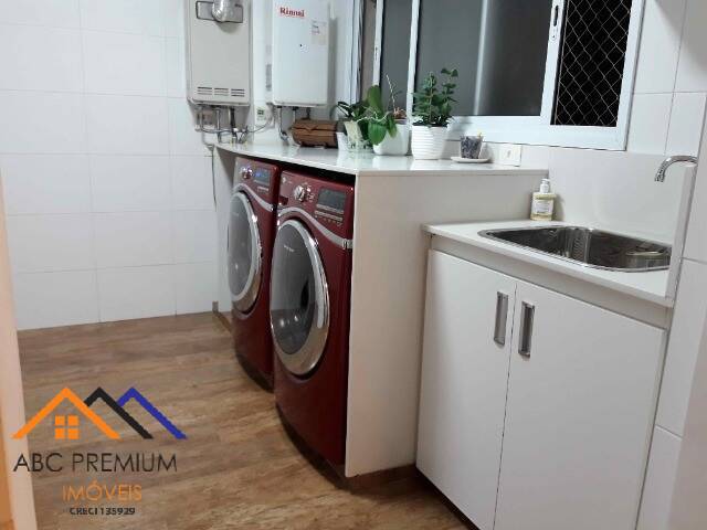 Apartamento à venda com 3 quartos, 244m² - Foto 8