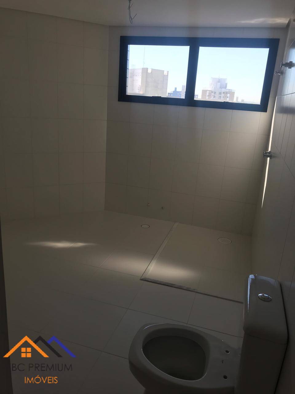 Apartamento à venda com 3 quartos, 160m² - Foto 12