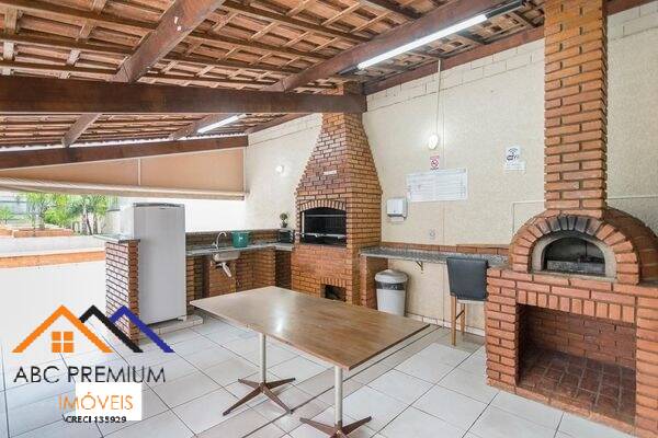 Apartamento à venda com 2 quartos, 50m² - Foto 31