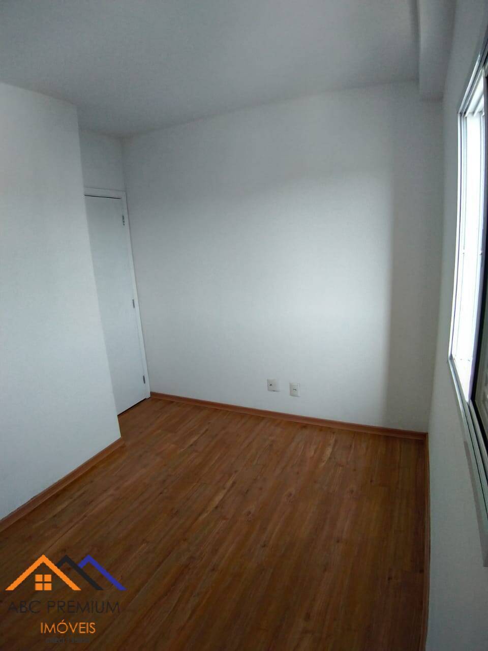 Apartamento à venda com 3 quartos, 83m² - Foto 10