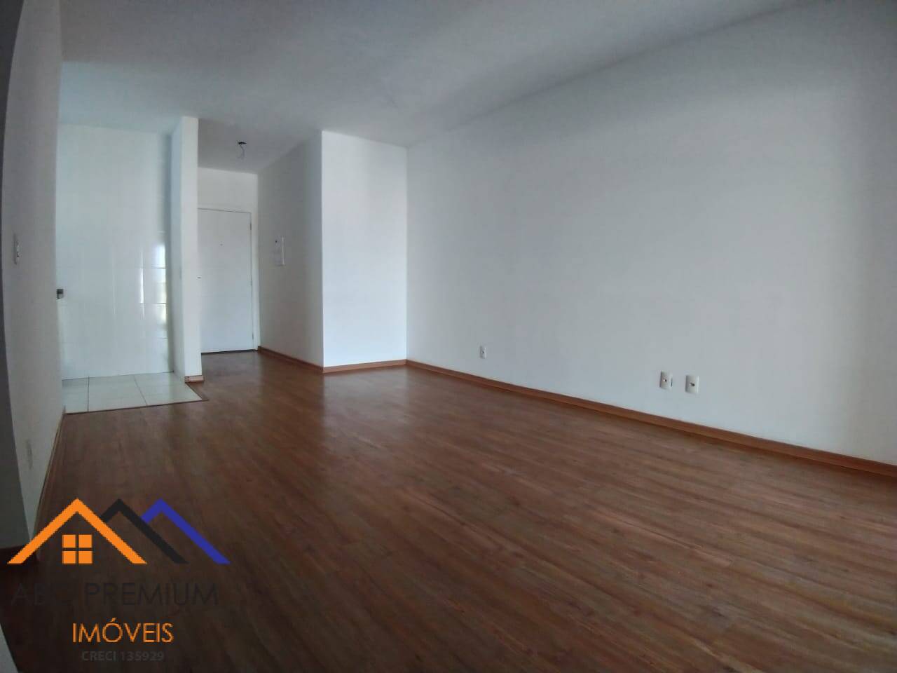 Apartamento à venda com 3 quartos, 83m² - Foto 4