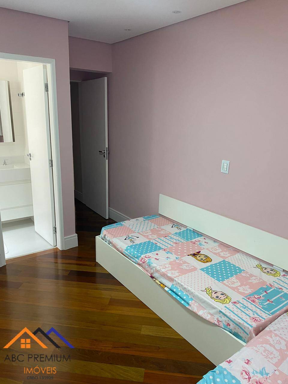 Apartamento à venda com 3 quartos, 110m² - Foto 18