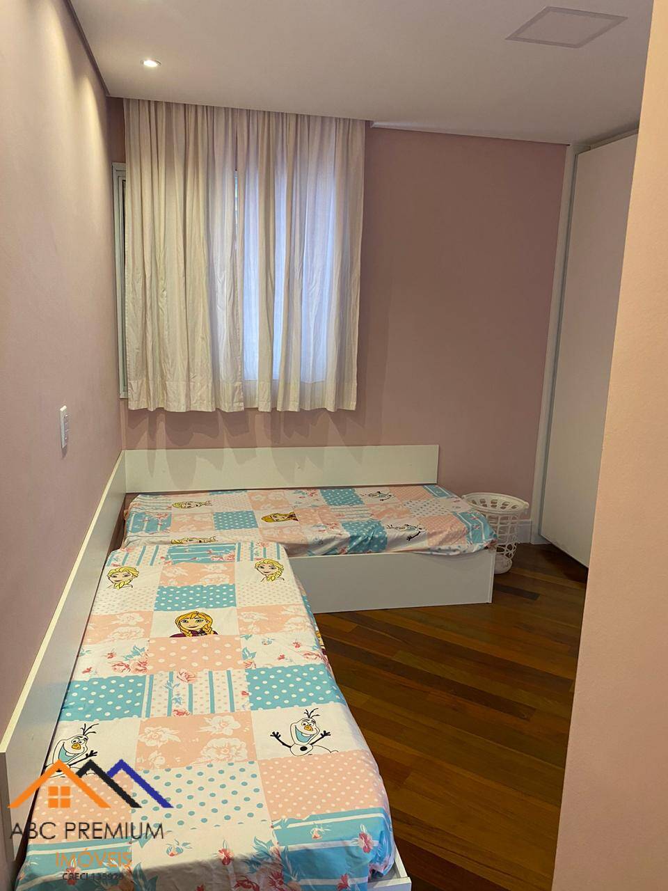 Apartamento à venda com 3 quartos, 110m² - Foto 19