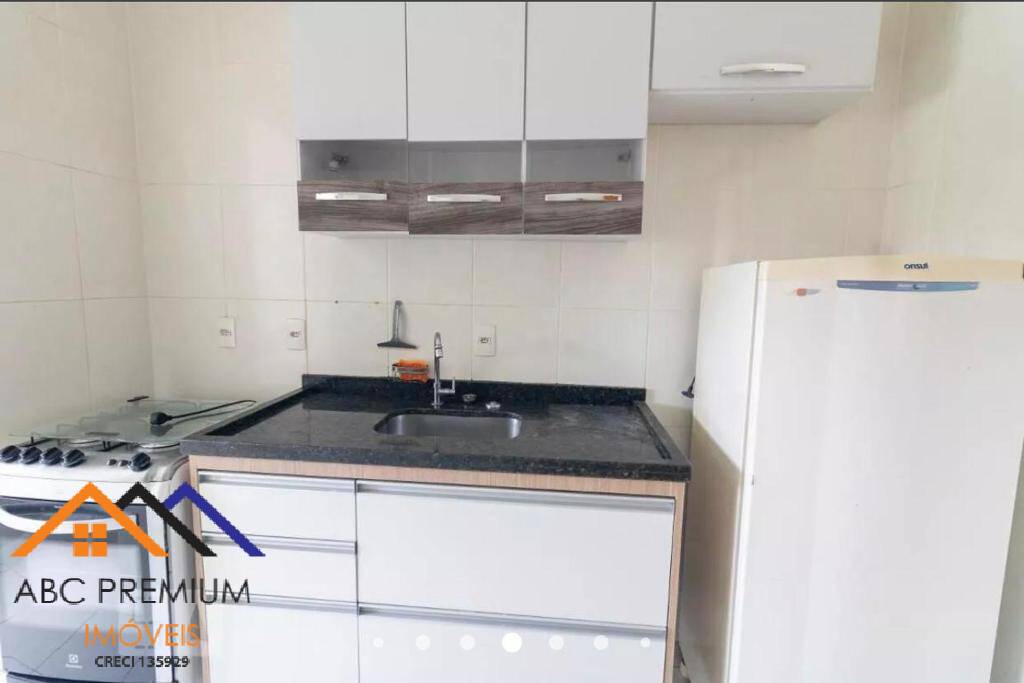 Apartamento à venda com 2 quartos, 60m² - Foto 17