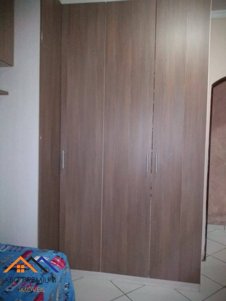 Sobrado à venda com 3 quartos, 189m² - Foto 14