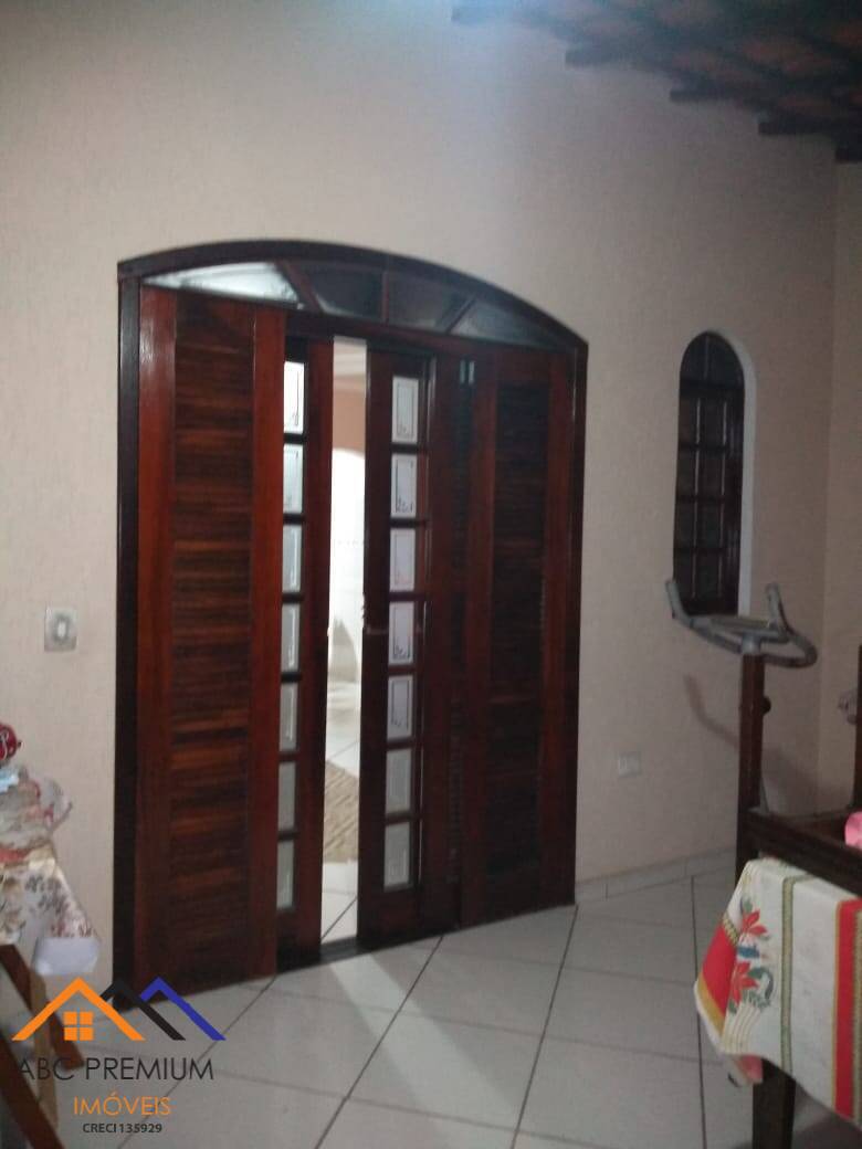 Sobrado à venda com 3 quartos, 189m² - Foto 8