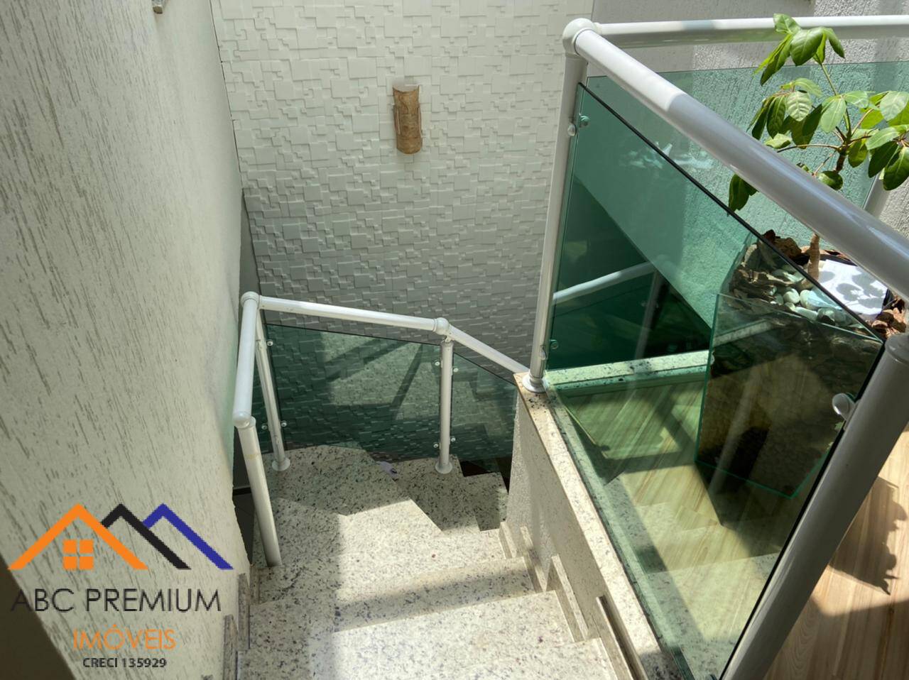 Sobrado à venda com 4 quartos, 190m² - Foto 8