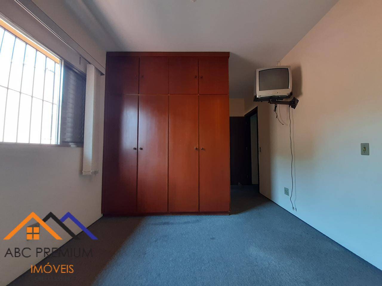 Sobrado à venda com 3 quartos, 236m² - Foto 19