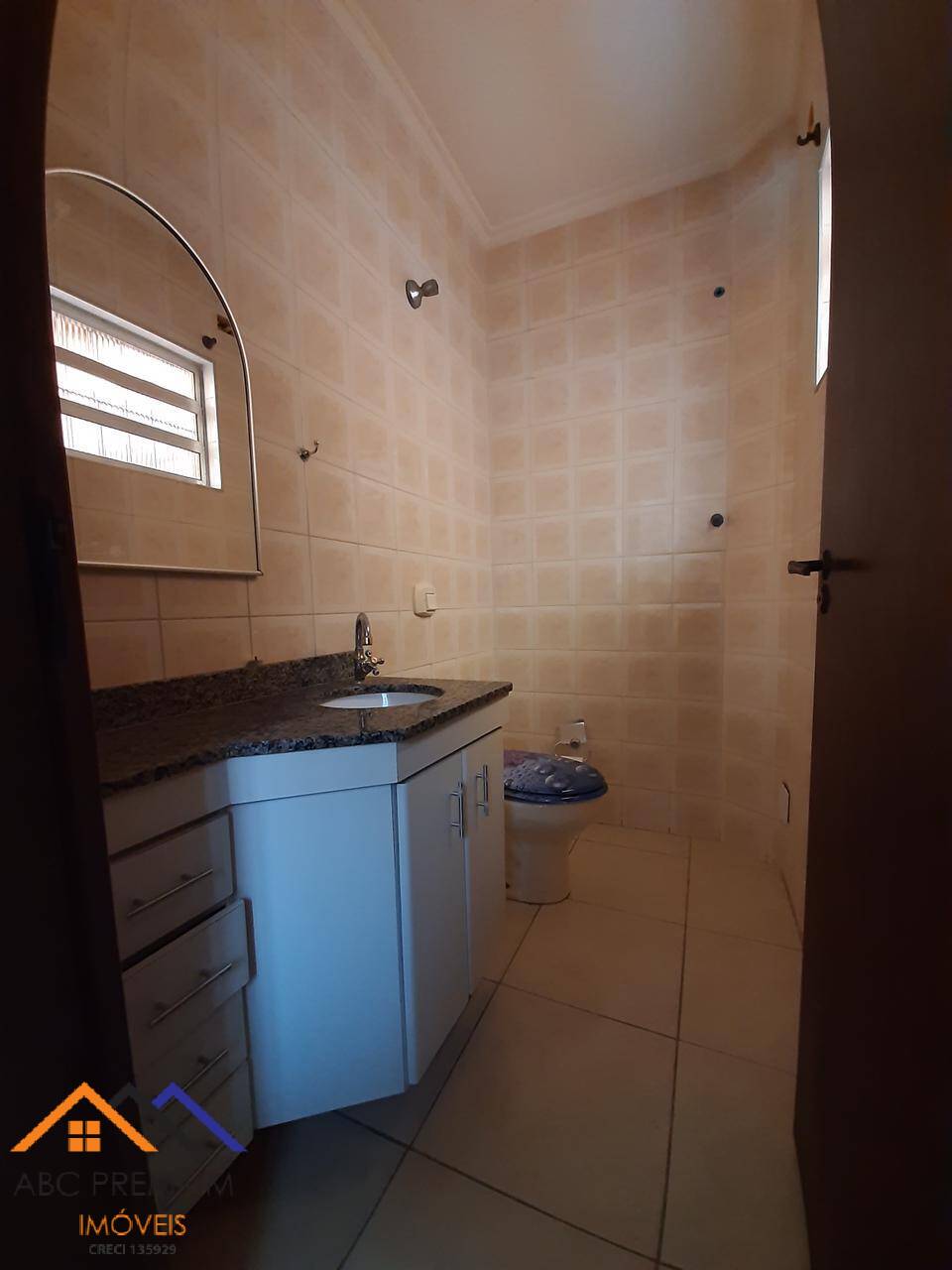 Sobrado à venda com 3 quartos, 236m² - Foto 8