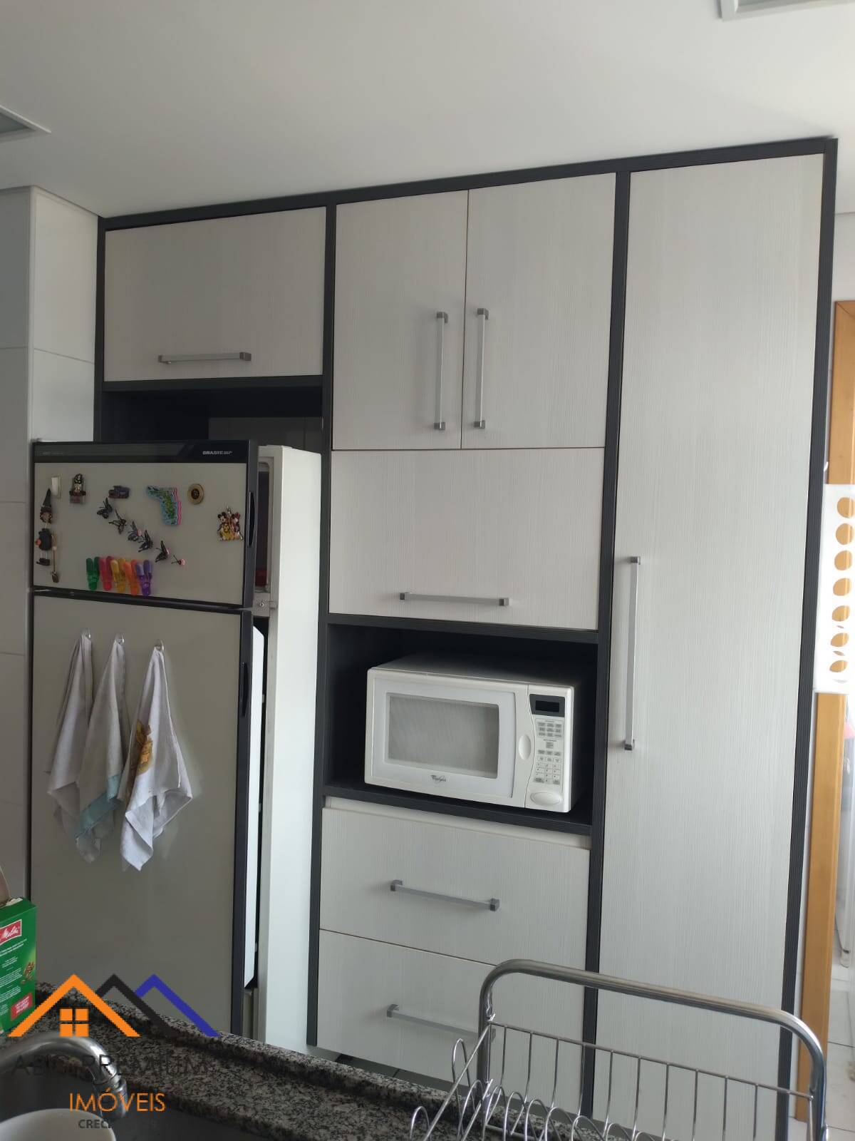 Apartamento à venda com 2 quartos, 70m² - Foto 12