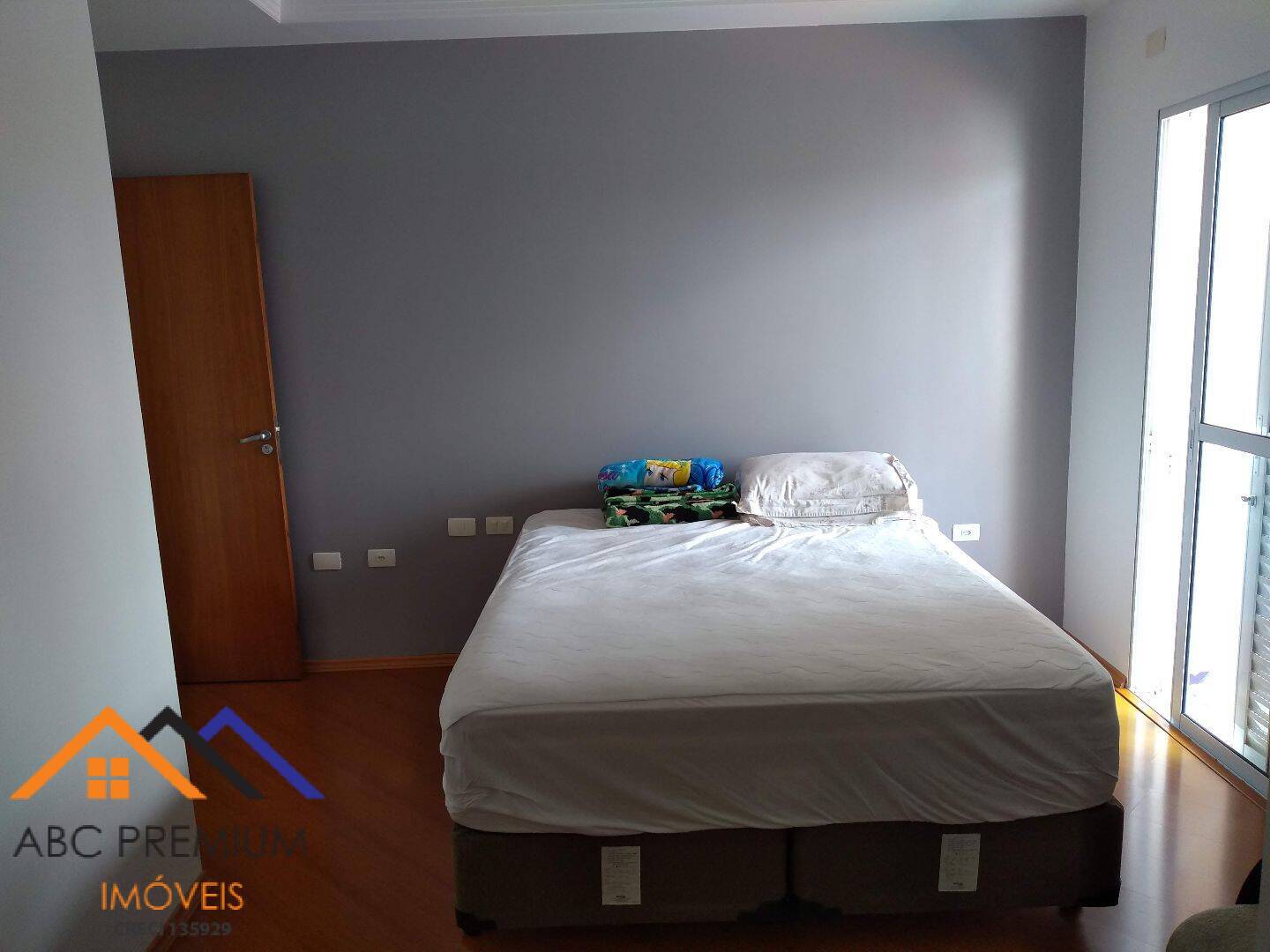 Sobrado à venda com 3 quartos, 215m² - Foto 9