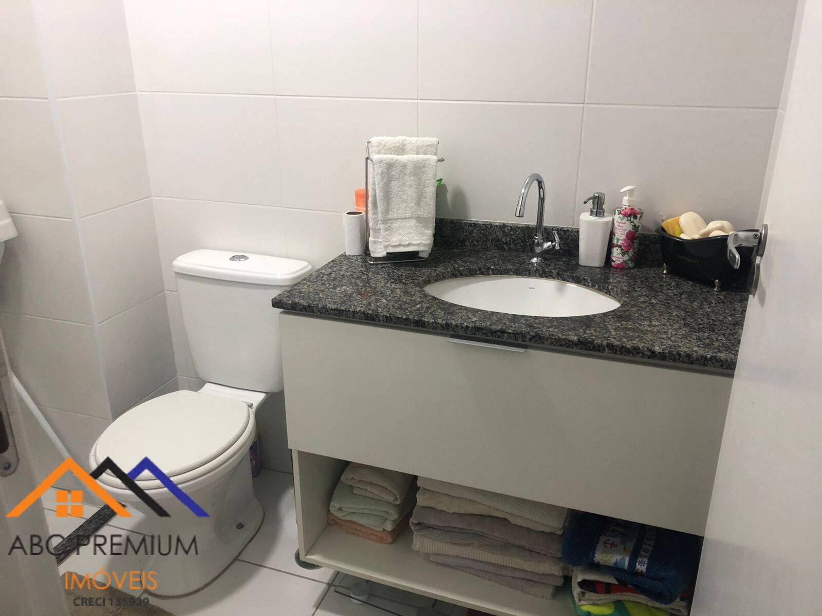 Apartamento à venda com 3 quartos, 65m² - Foto 10