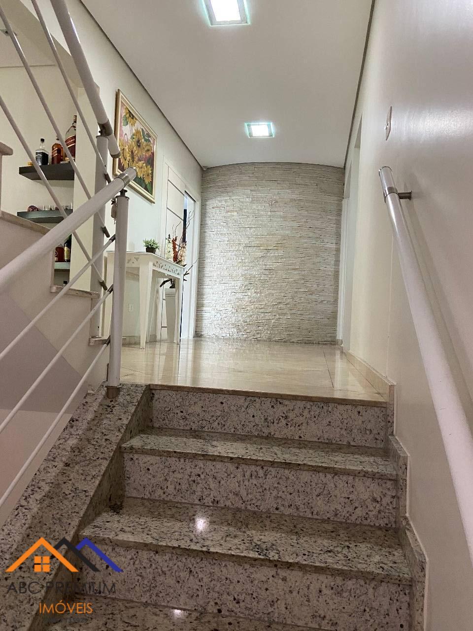 Sobrado à venda com 3 quartos, 440m² - Foto 11