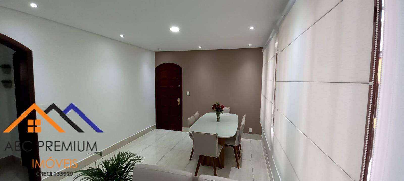 Sobrado à venda com 4 quartos, 206m² - Foto 5