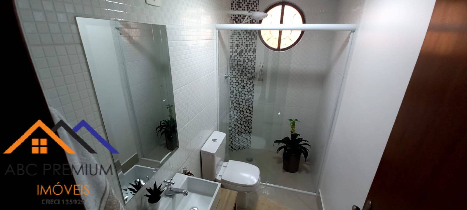 Sobrado à venda com 4 quartos, 206m² - Foto 12