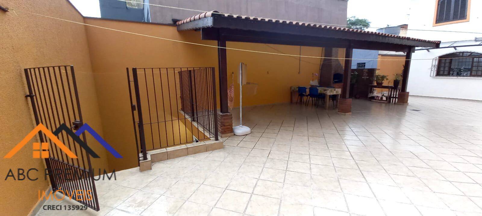 Sobrado à venda com 4 quartos, 206m² - Foto 35