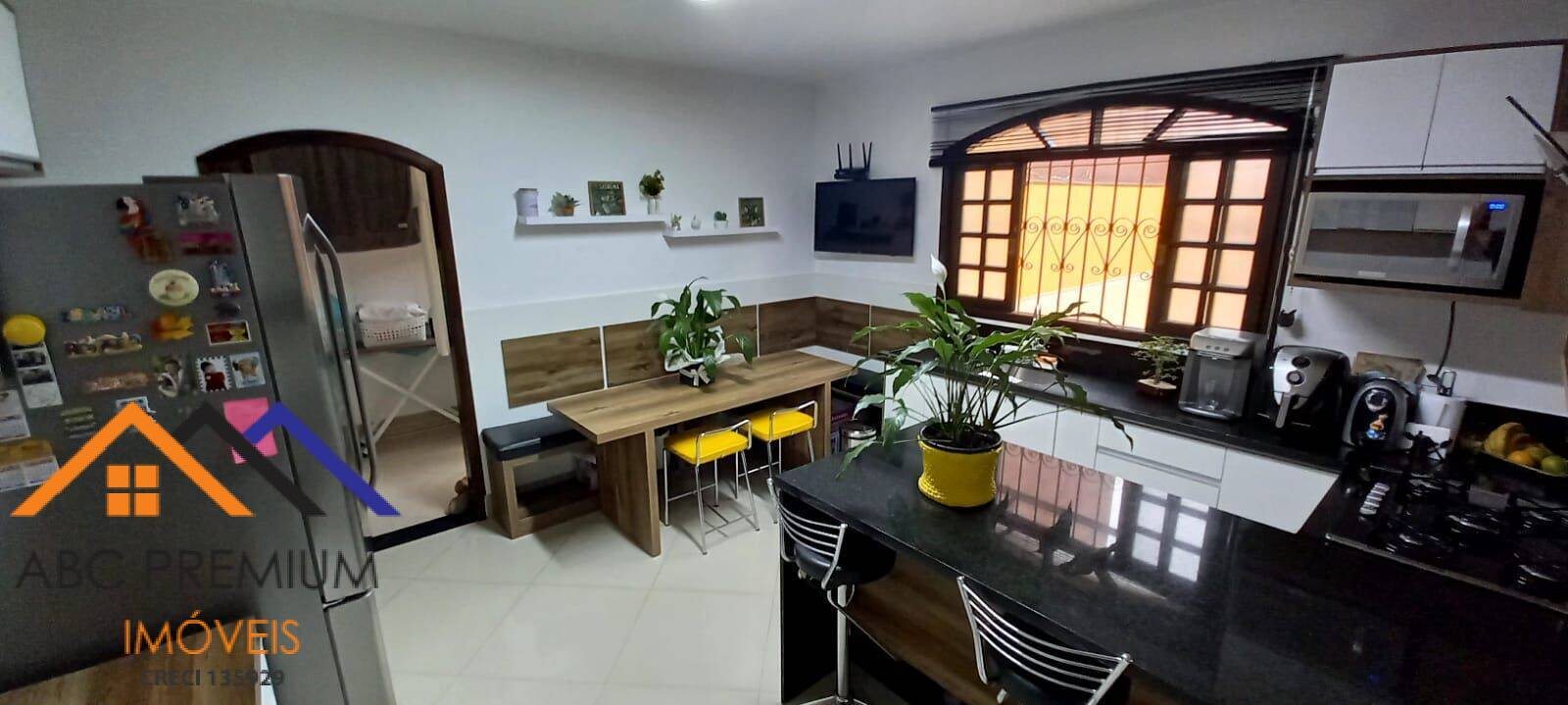 Sobrado à venda com 4 quartos, 206m² - Foto 10