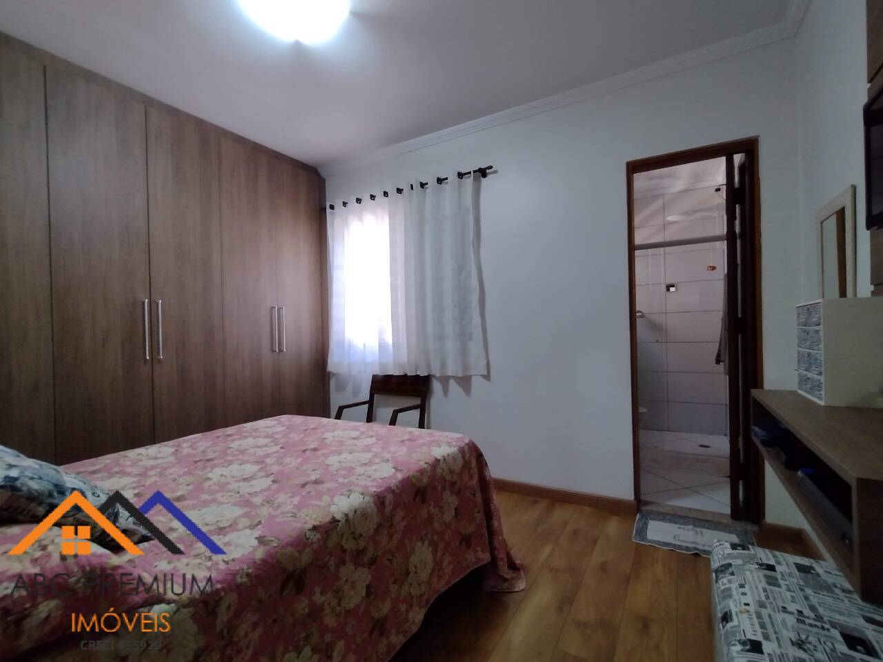 Apartamento à venda com 2 quartos, 95m² - Foto 8