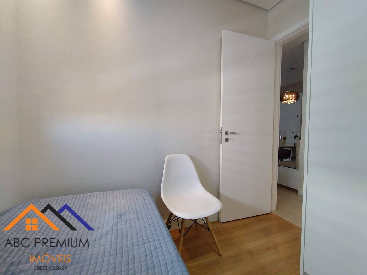 Apartamento à venda com 2 quartos, 57m² - Foto 10