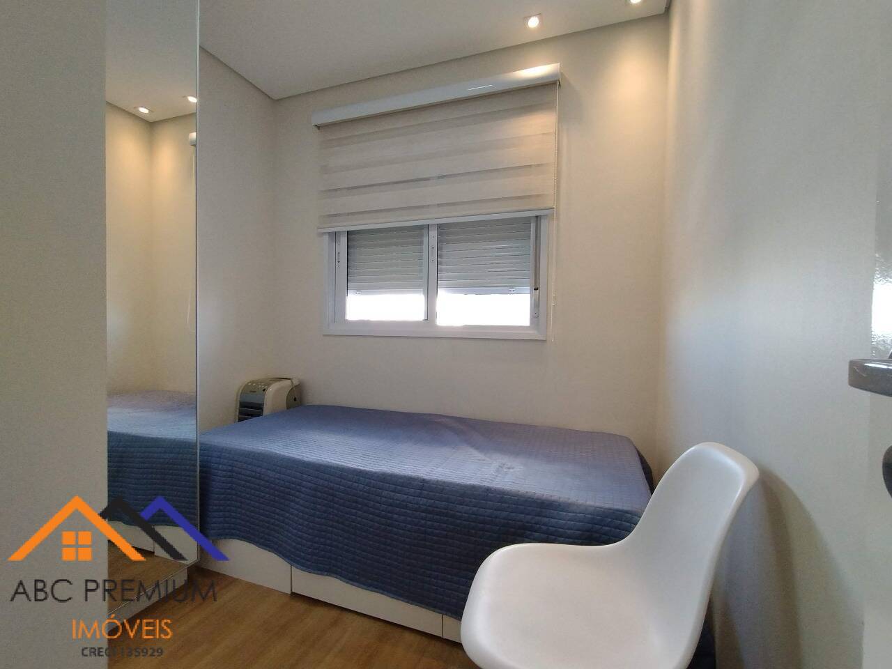 Apartamento à venda com 2 quartos, 57m² - Foto 11