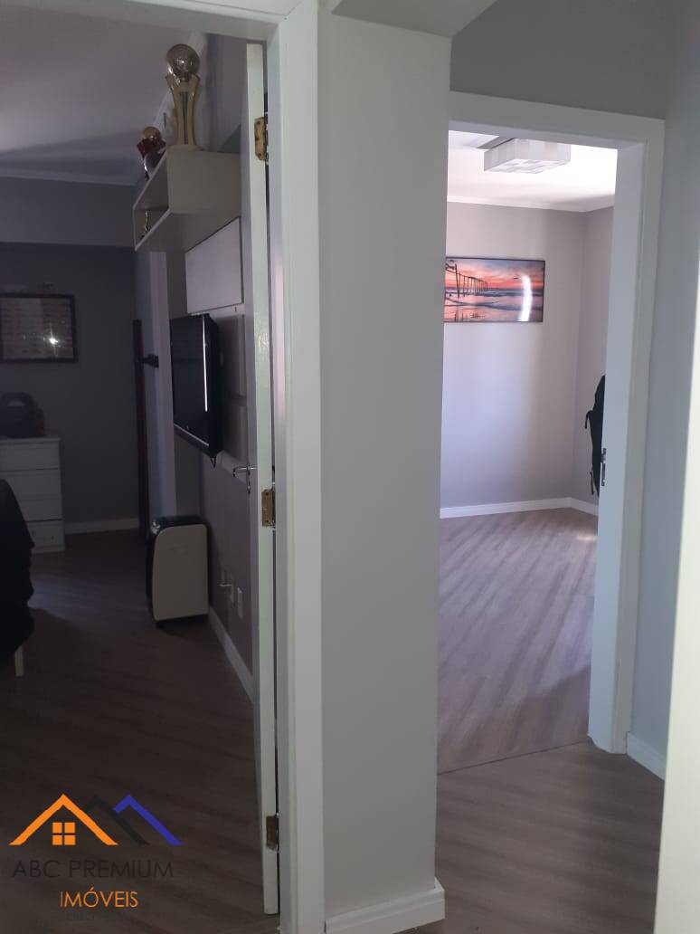 Apartamento à venda com 3 quartos, 130m² - Foto 12