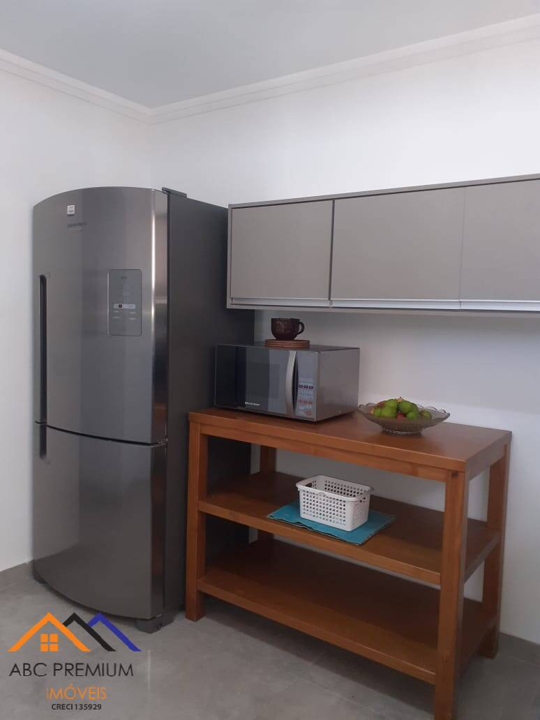 Apartamento à venda com 3 quartos, 130m² - Foto 4