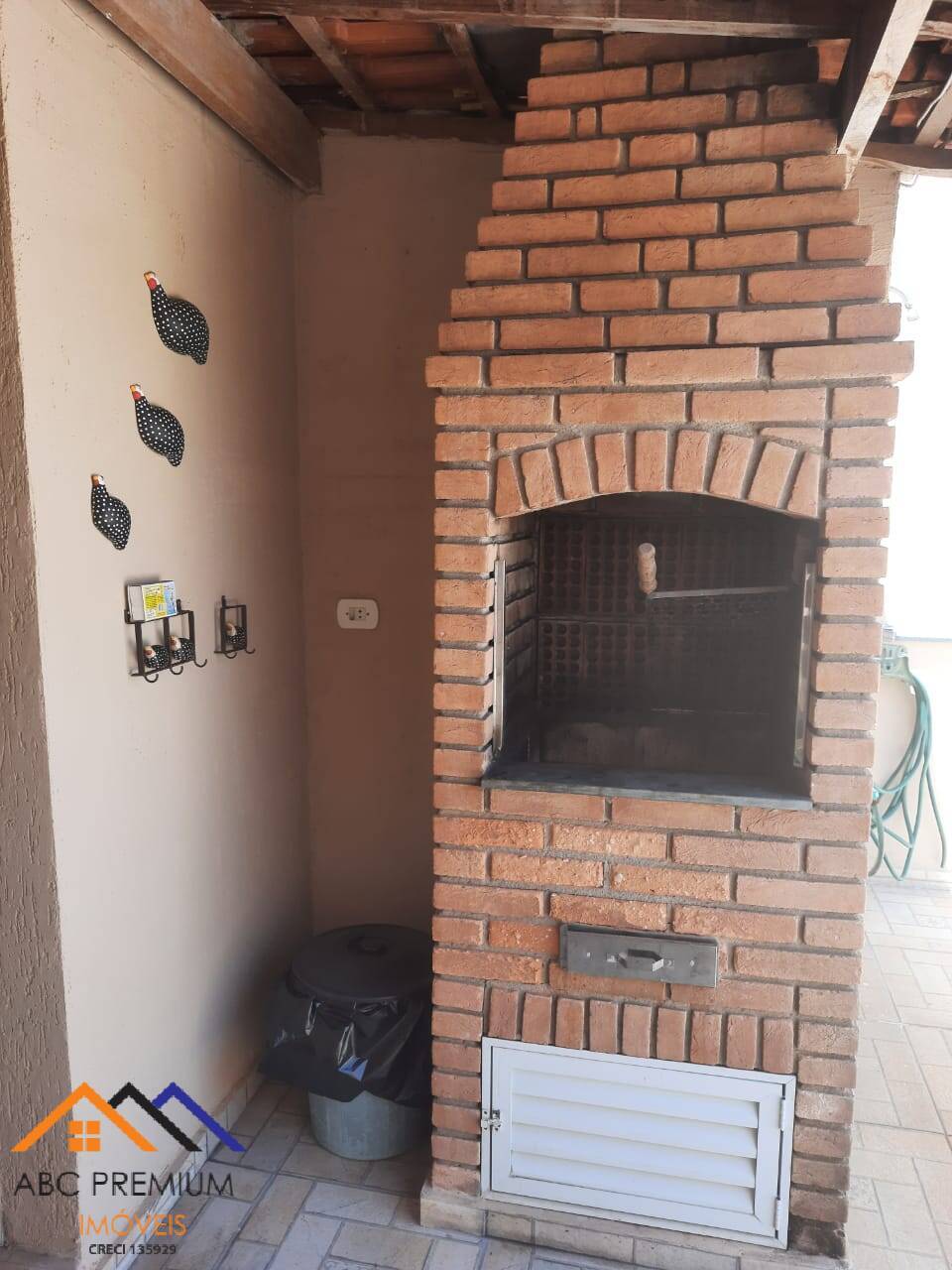 Cobertura à venda com 3 quartos, 180m² - Foto 2