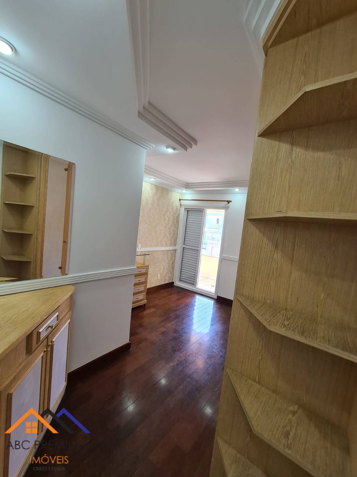 Casa à venda com 3 quartos, 246m² - Foto 20