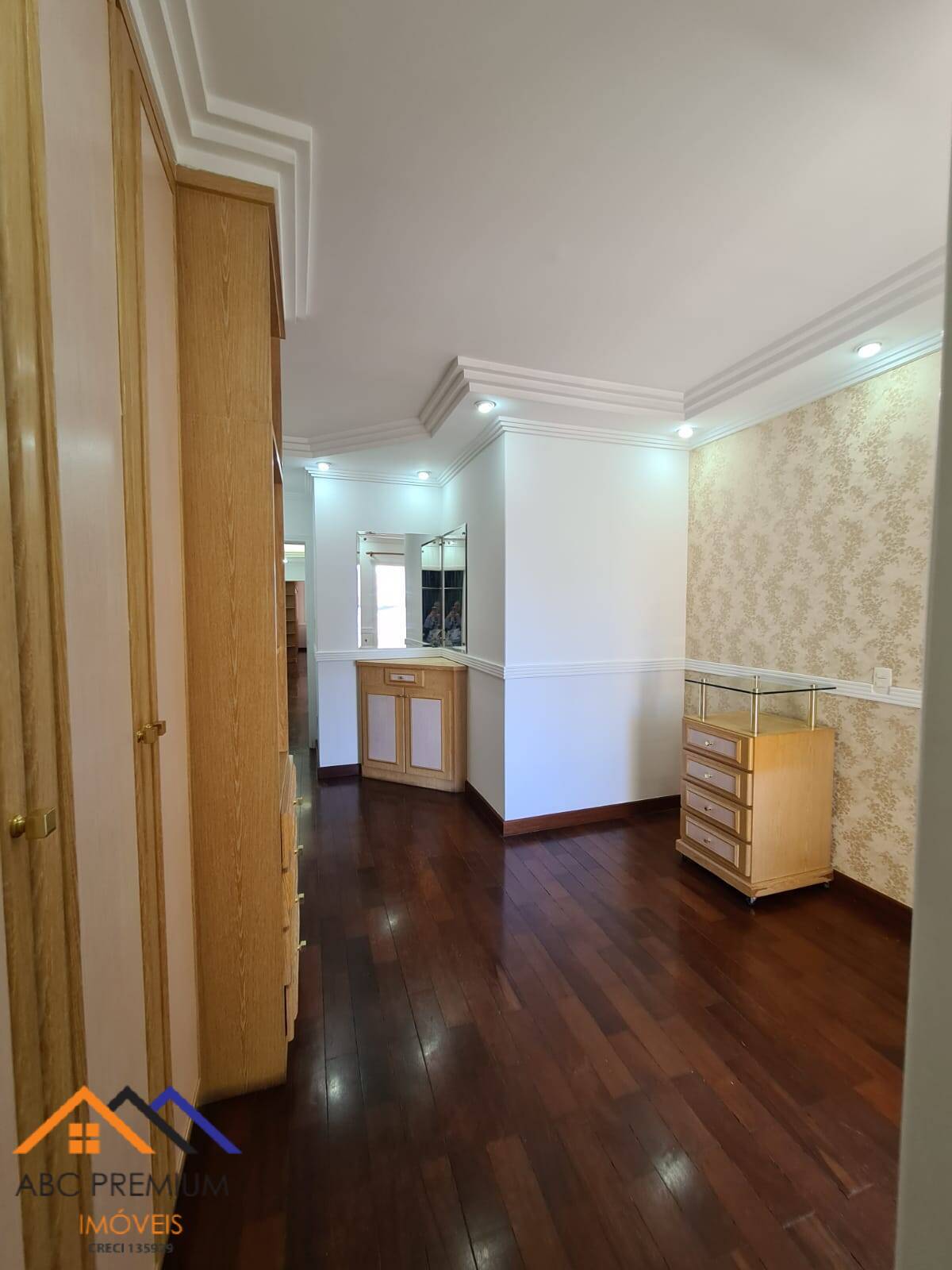 Casa à venda com 3 quartos, 246m² - Foto 19