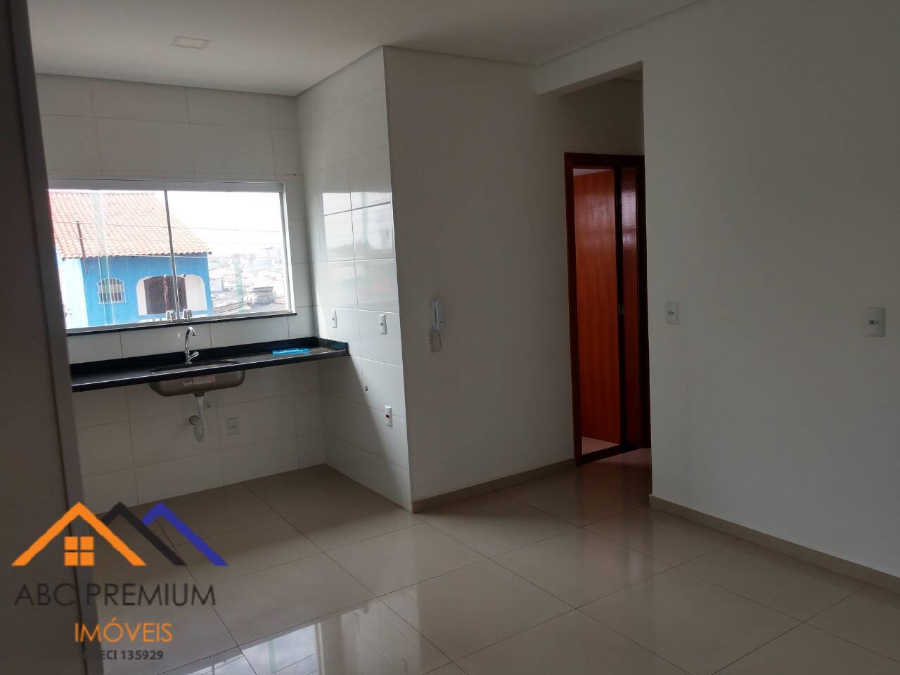 Apartamento à venda com 2 quartos, 48m² - Foto 1