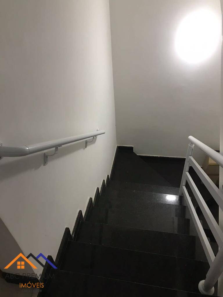 Sobrado à venda com 3 quartos, 125m² - Foto 4