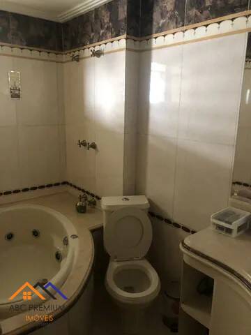 Apartamento à venda com 3 quartos, 141m² - Foto 9