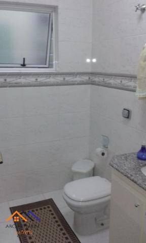 Sobrado à venda com 3 quartos, 180m² - Foto 16