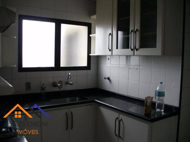 Apartamento à venda com 2 quartos, 69m² - Foto 2