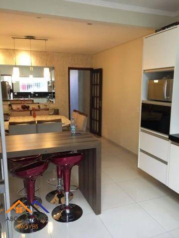 Sobrado à venda com 3 quartos, 147m² - Foto 3