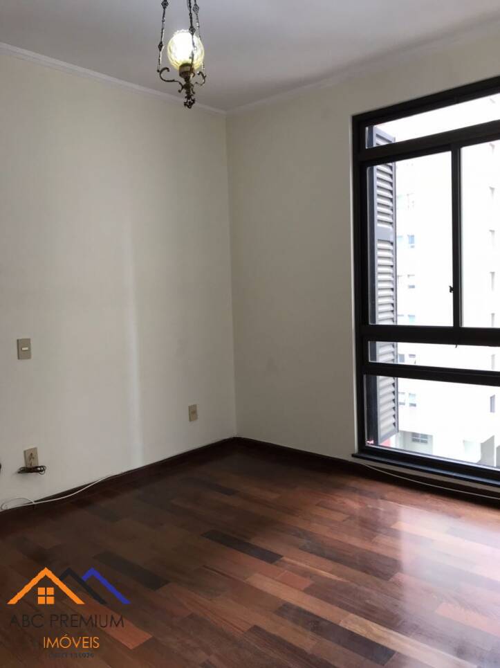 Apartamento à venda com 3 quartos, 157m² - Foto 7