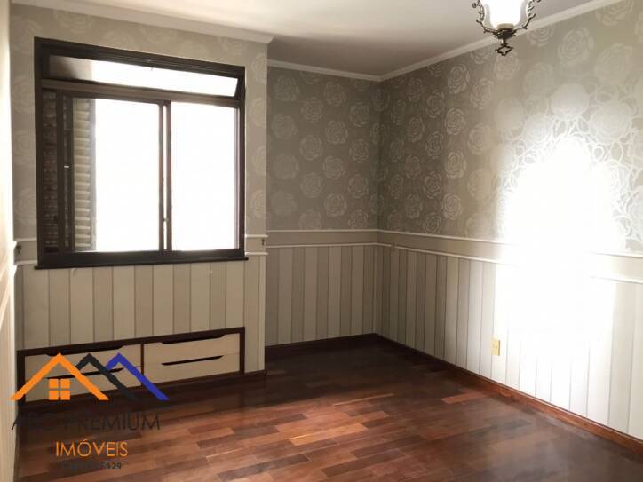 Apartamento à venda com 3 quartos, 157m² - Foto 20