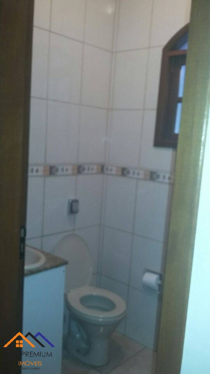 Casa à venda com 3 quartos, 185m² - Foto 11