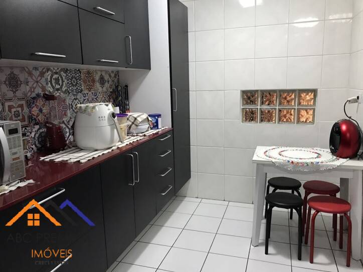 Sobrado à venda com 3 quartos, 113m² - Foto 2