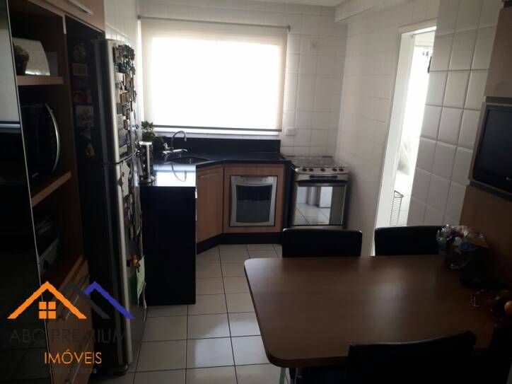 Apartamento à venda com 3 quartos, 93m² - Foto 9