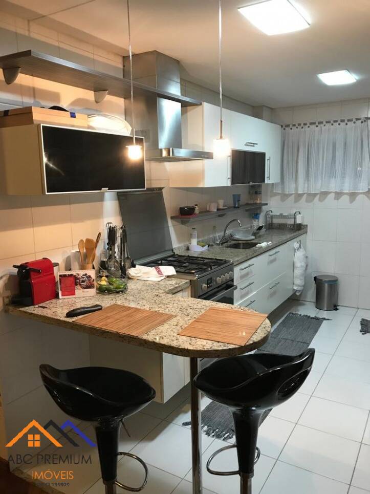 Apartamento à venda com 3 quartos, 76m² - Foto 2